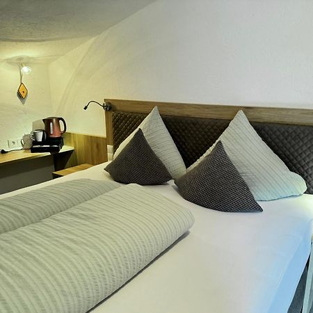 Bed and Breakfast Haus Felsneck Зёльден Экстерьер фото