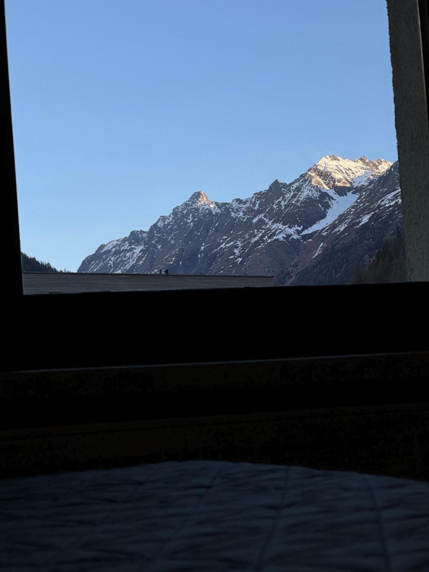 Bed and Breakfast Haus Felsneck Зёльден Экстерьер фото